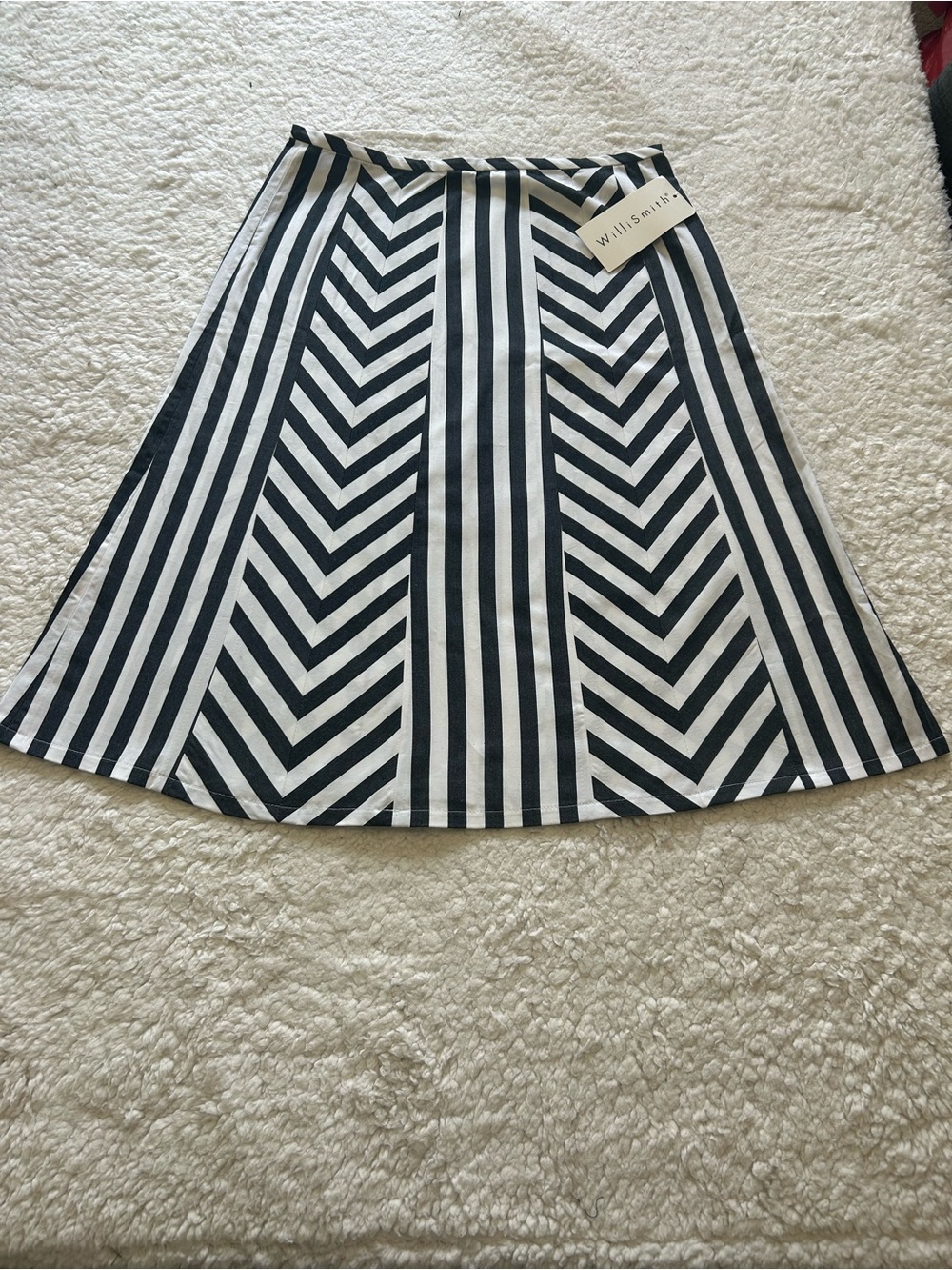Willi Smith Black & White Chevron-Striped A-Line Skirt
